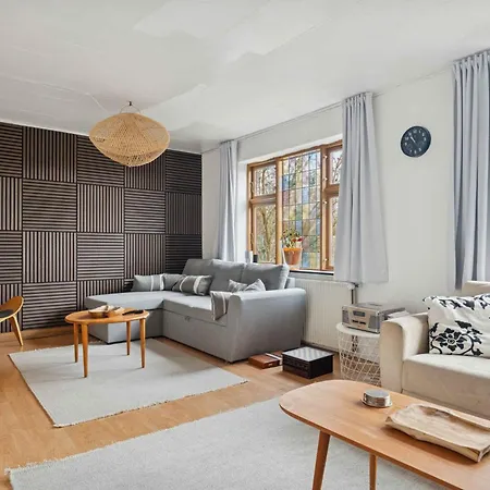 بيت للعطل Spacious Near Lalandia Rødby