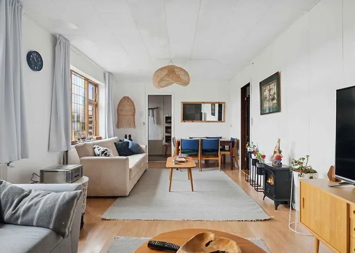 Spacious Near Lalandia بيت للعطل *